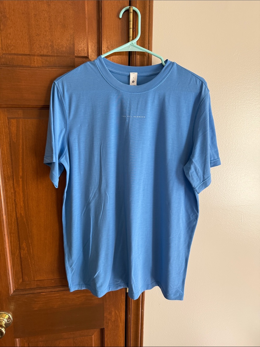 Lululemon Jersey Training Short-Sleeve Shirt *Run Graphic- Pool Party